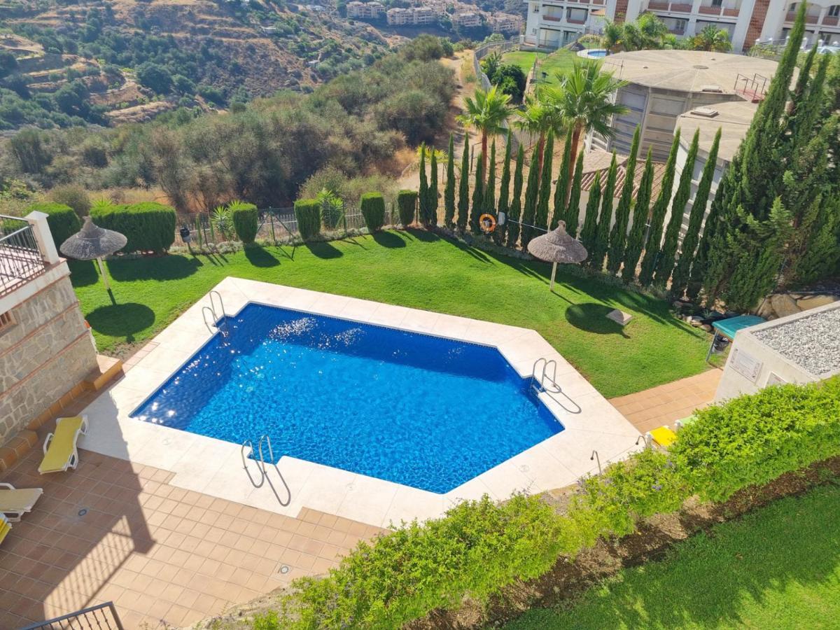 Elegant Apartment With Fantastic Views At The Top Of Calahonda Sitio de Calahonda Esterno foto