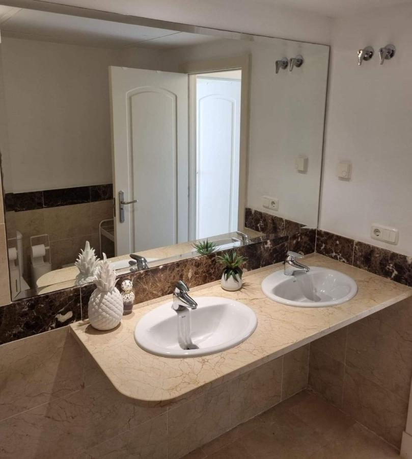 Elegant Apartment With Fantastic Views At The Top Of Calahonda Sitio de Calahonda Esterno foto