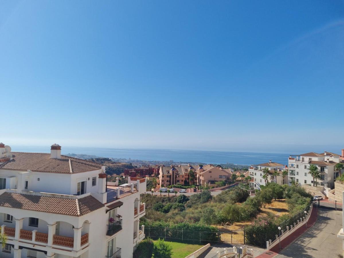 Elegant Apartment With Fantastic Views At The Top Of Calahonda Sitio de Calahonda Esterno foto